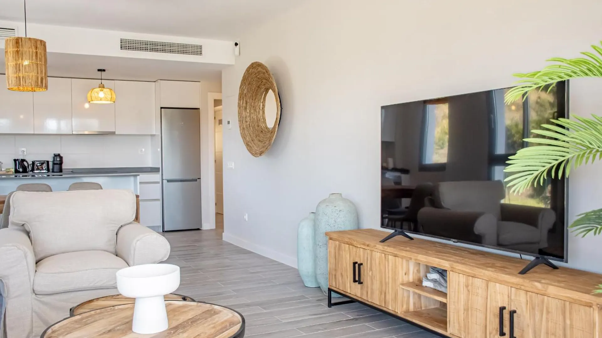 Apartment Cala De Mijas Holidays El Faro Spain
